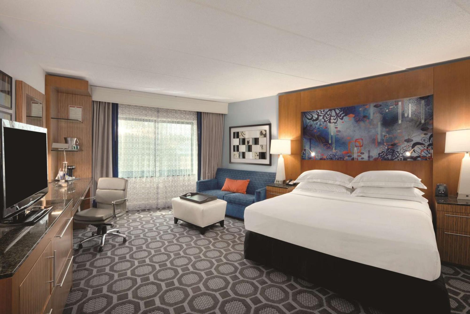 Hilton Long Island/Huntington Hotel Мелвил Екстериор снимка