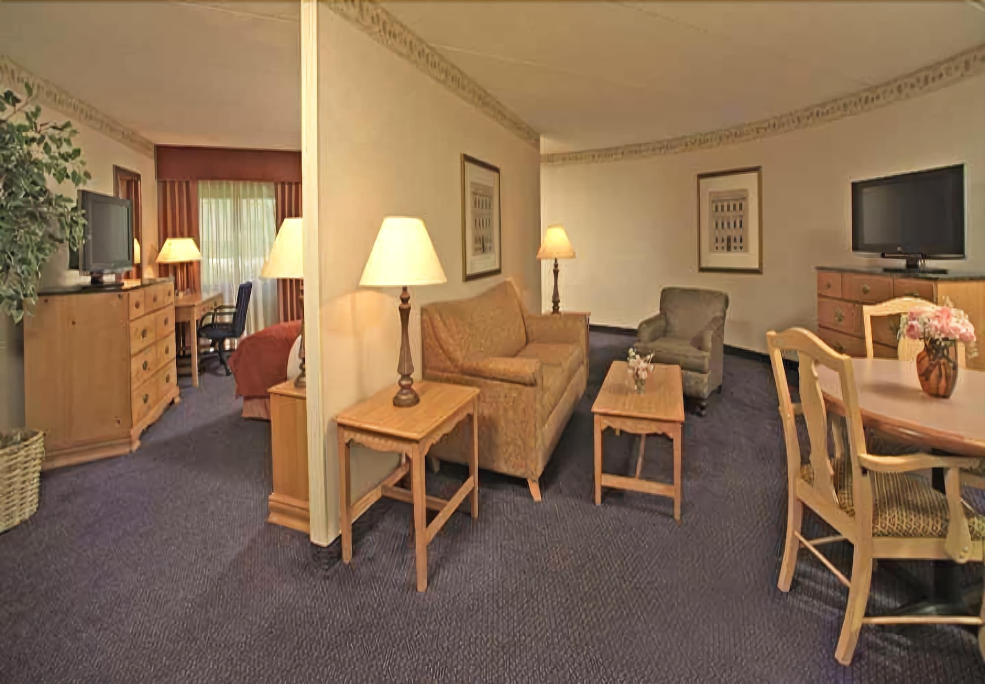 Hilton Long Island/Huntington Hotel Мелвил Стая снимка