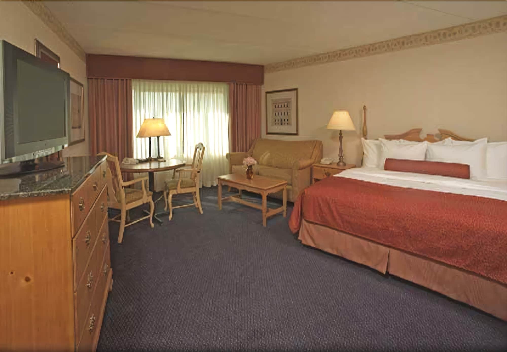 Hilton Long Island/Huntington Hotel Мелвил Екстериор снимка
